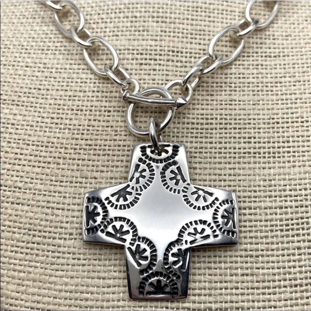 SILPADA Sterling Silver Etched Cross Virtuosity Necklace with Toggle Clasp N0557
